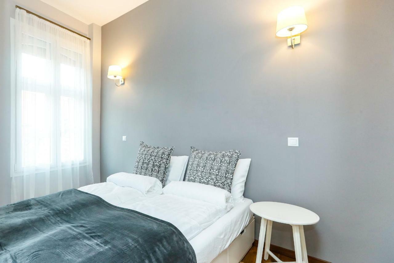 D8 Design Apartment & Studio Eğri Dış mekan fotoğraf