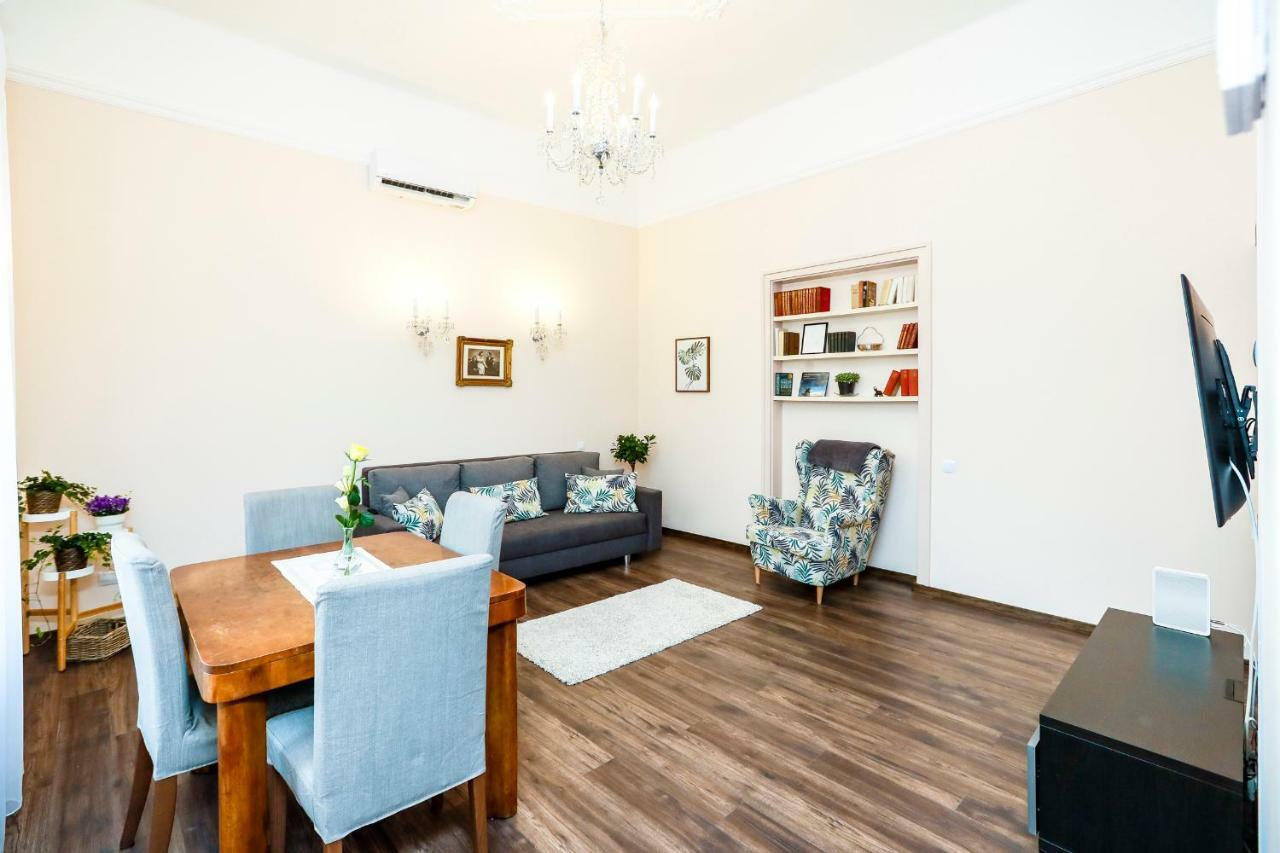 D8 Design Apartment & Studio Eğri Dış mekan fotoğraf